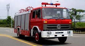 东风145水罐消防车5吨图片